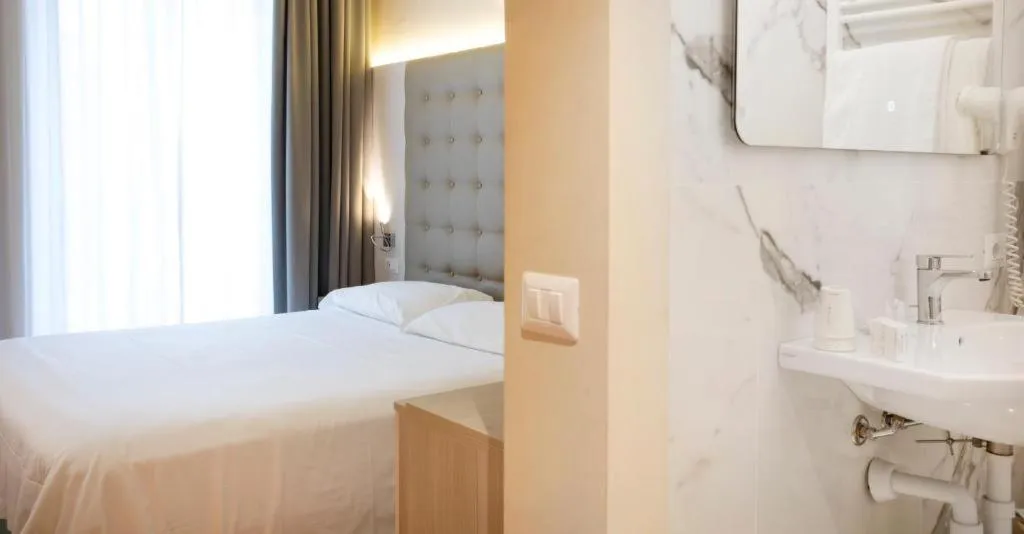 SINGLE STANDARD Room, Primavera, Milan