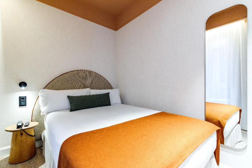 SINGLE STANDARD Room, Petit Palace Puerta del Sol, Madrid