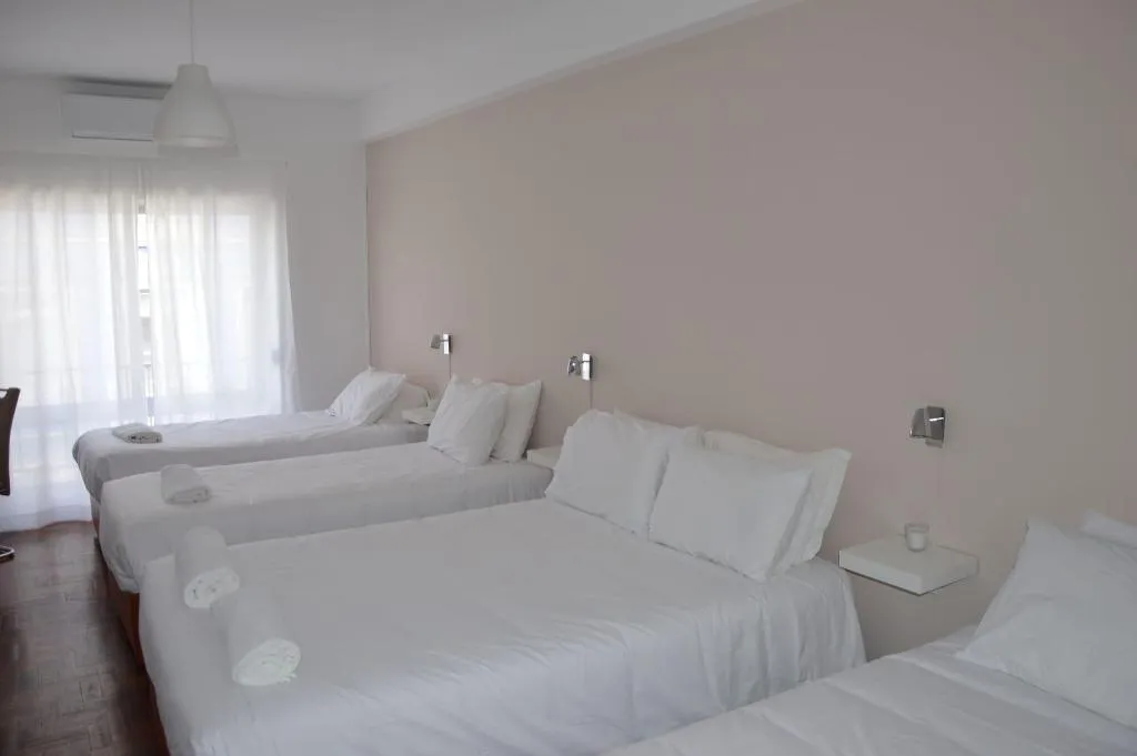 Room, Lx Center Guesthouse, Lisbon