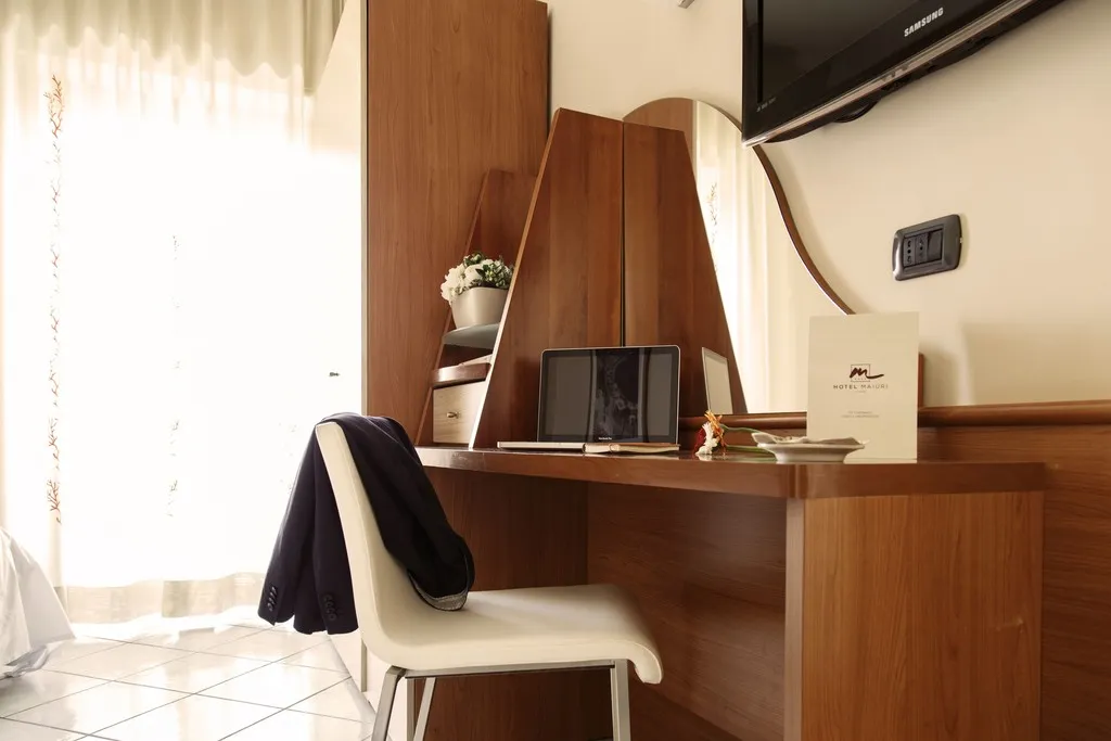 SINGLE STANDARD Room, Maiuri, Naples