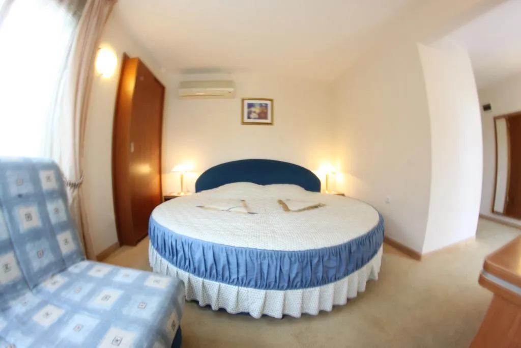 FAMILY ROOM STANDARD Room, Italia, Bourgas