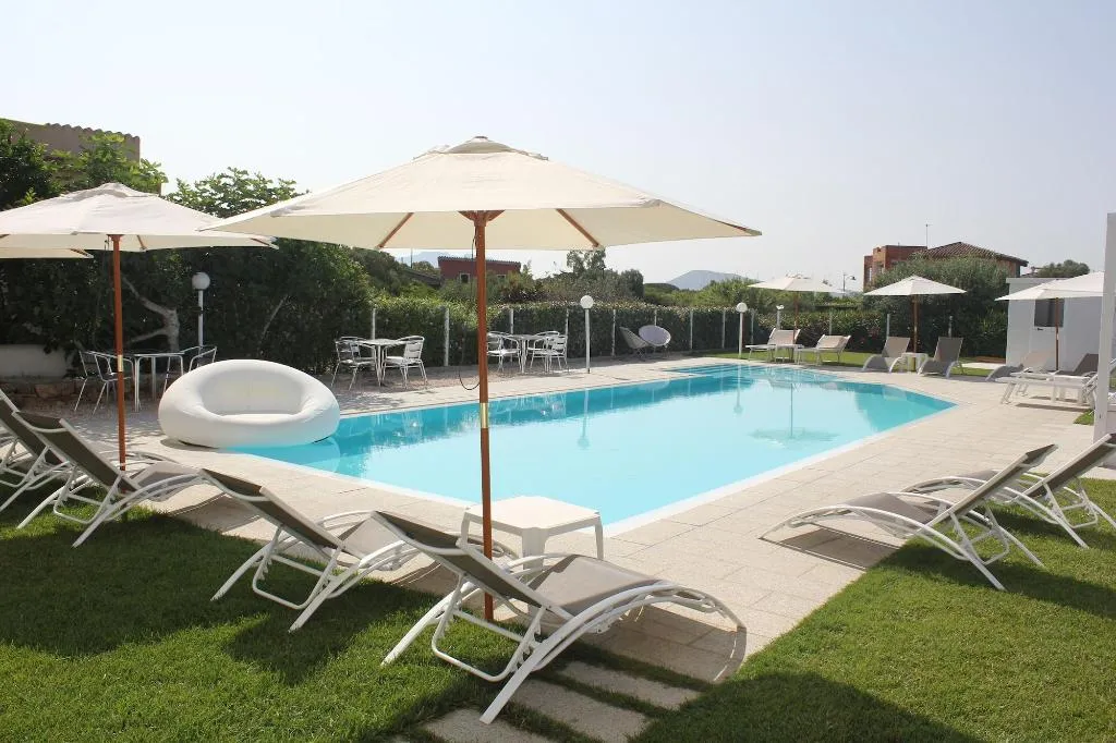 Sports and Entertainment, Al Mare Da Francesca, Olbia