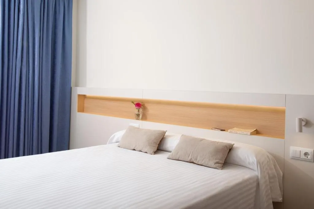 Double or Twin STANDARD Room, Prestige Sant Marc, Costa Brava