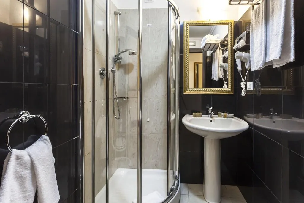 Room, Hotel Regina Giovanna, Rome