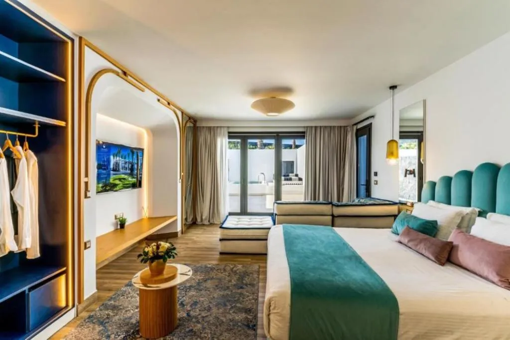 JUNIOR SUITE WITH DOUBLE BED Room, Cresanto Luxury Suites Santorini, Santorini
