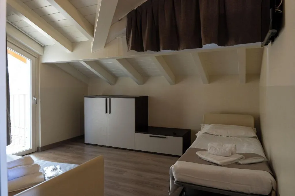 Room, Hotel Rosa, Milan