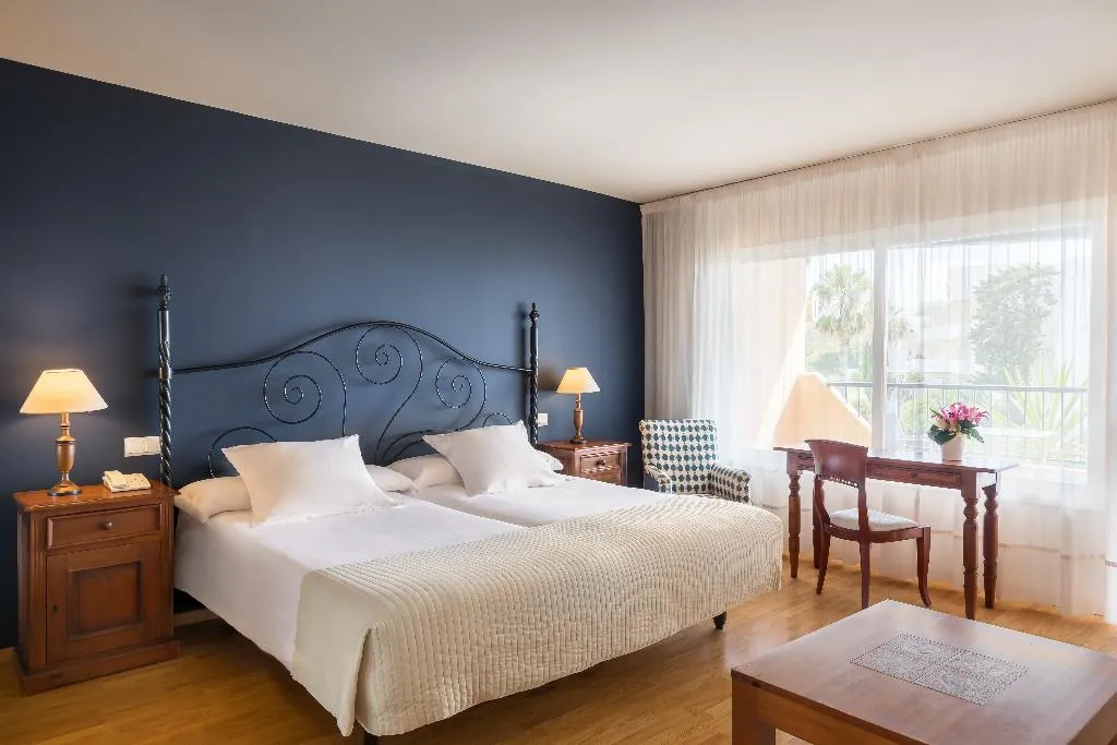 Double or Twin SUPERIOR Room, Hotel Guadalmina, Costa Del Sol