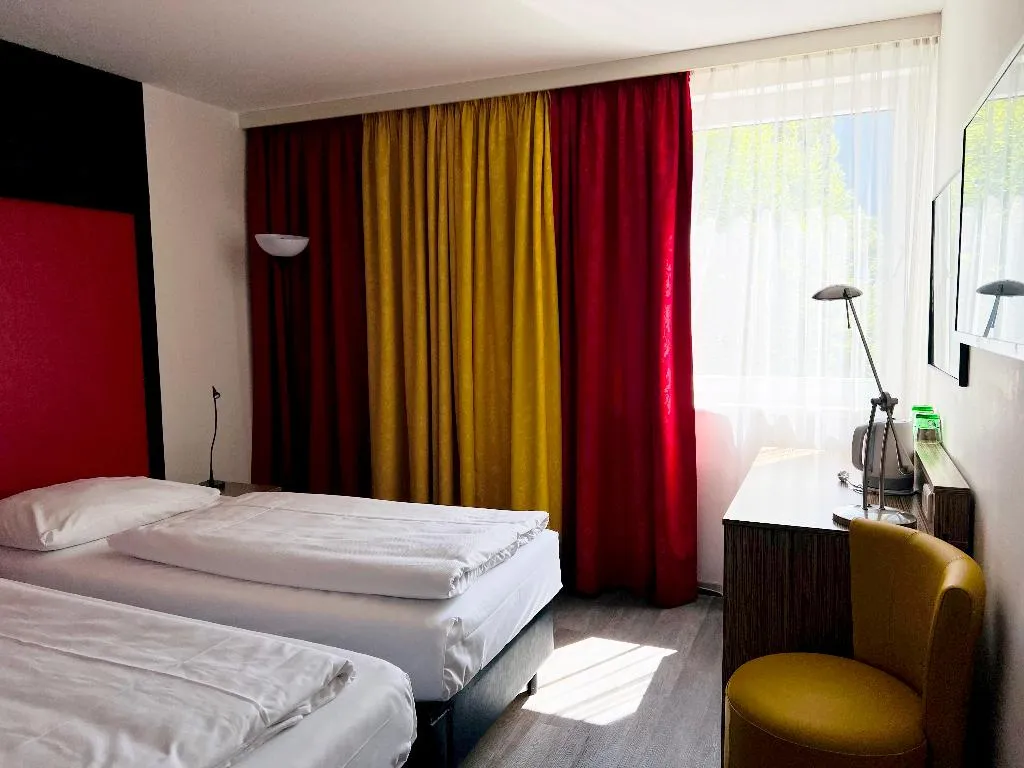 DOUBLE CITY VIEW Room, Senator, Vienna