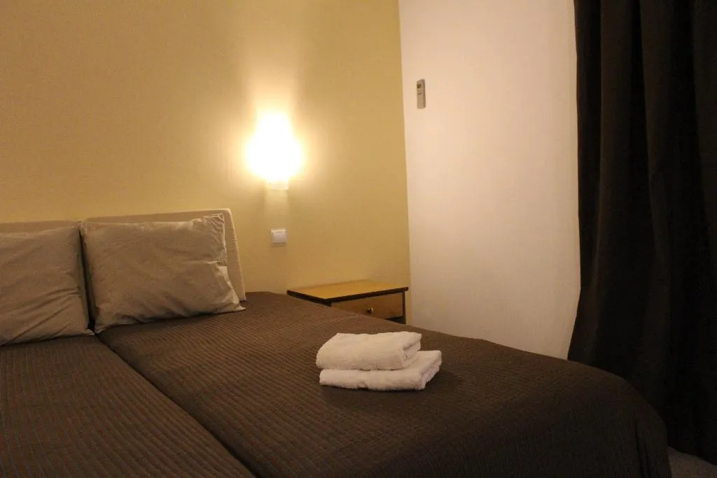 Double or Twin STANDARD Room, Estoril 7, Lisbon