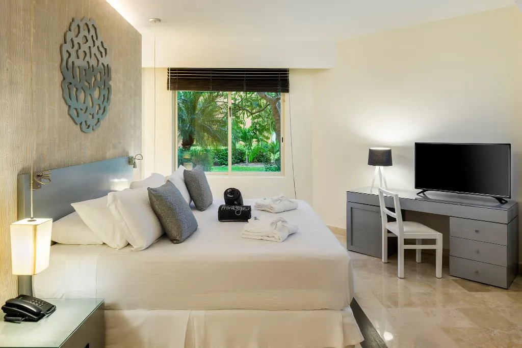 SUITE HONEYMOON Room, Ocean Maya Royale All Inclusive Adults Only, Playa Del Carmen