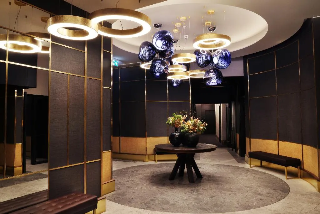 Lobby, TOP CityLine Hotel Reykjavik Saga, Reykjavik