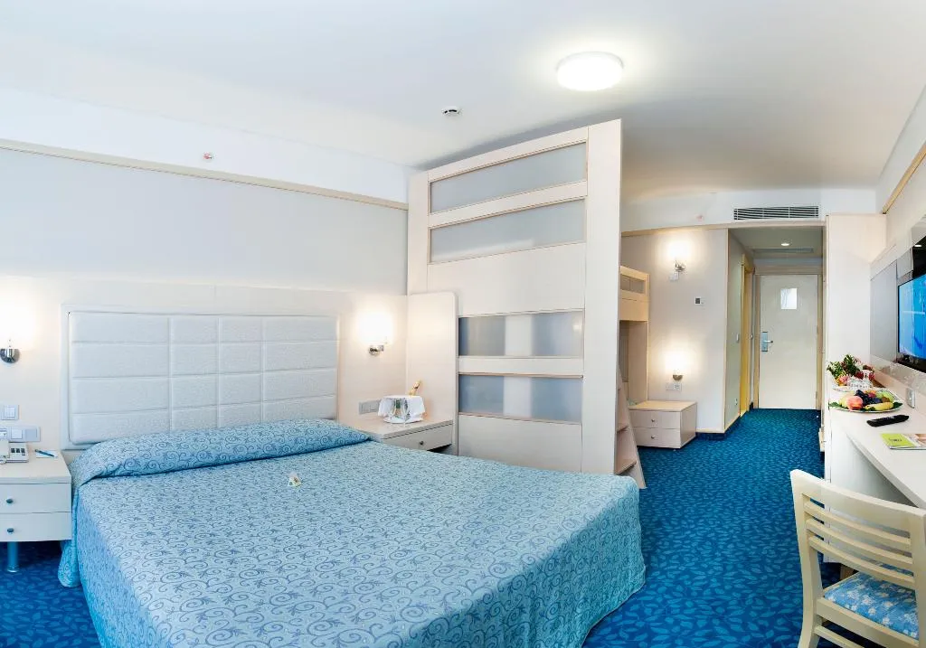 DOUBLE BUNK BED Room, Vonresort Elite, Antalya
