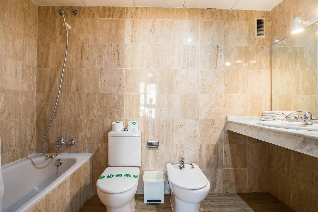 APARTMENT TWO BEDROOMS Room, Magic Atrium Plaza, Costa Blanca