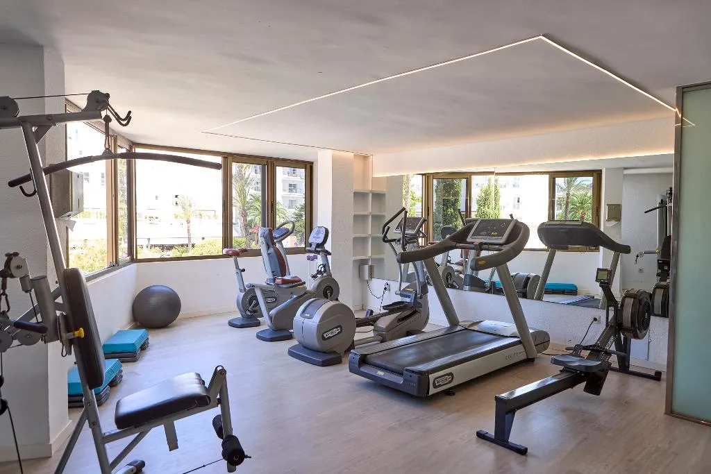 Sports and Entertainment, Apartamentos Sol de Alcudia, Majorca