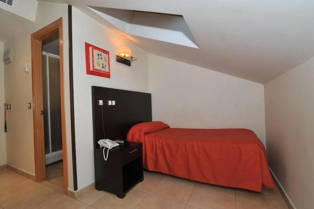 Room, Hostal Goyma Iii, Madrid