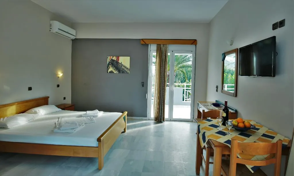 STUDIO CAPACITY 2 Room, Athena Hotel Apartments, Crete