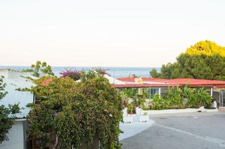 Tsambikos Apartments, Rhodes