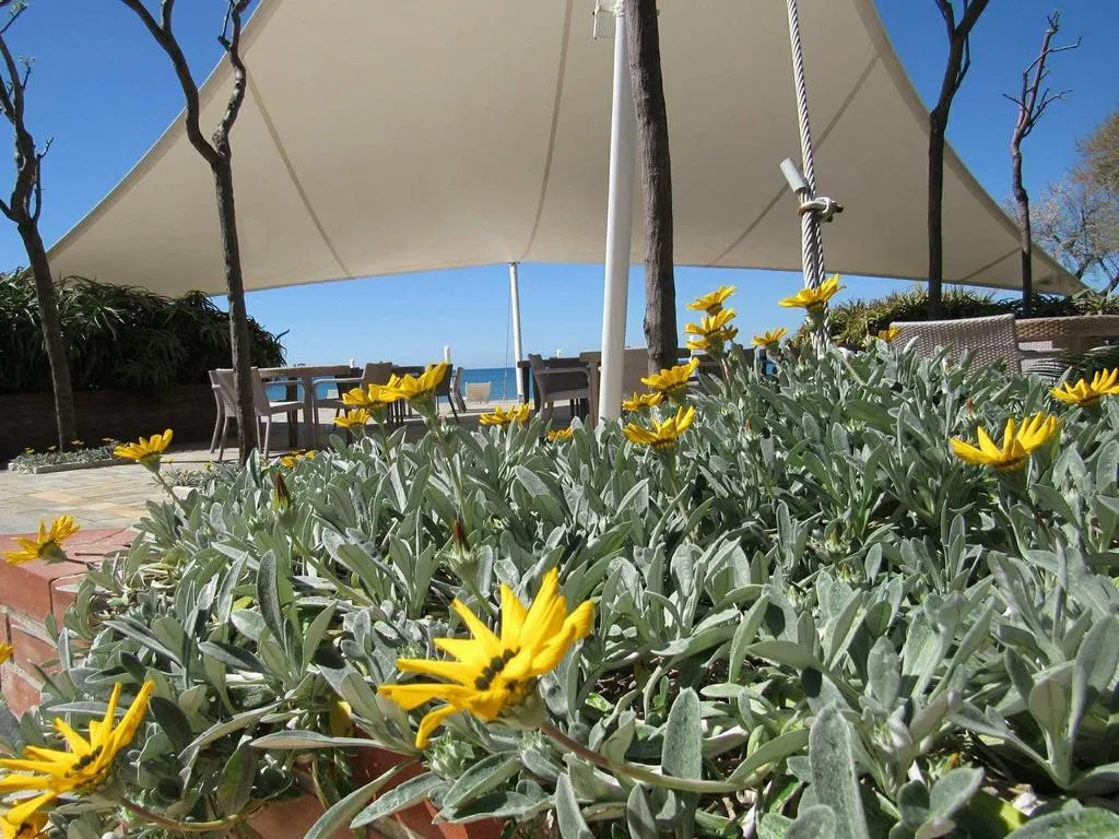 Terrace, Schuhmann Strandhotel, Naples