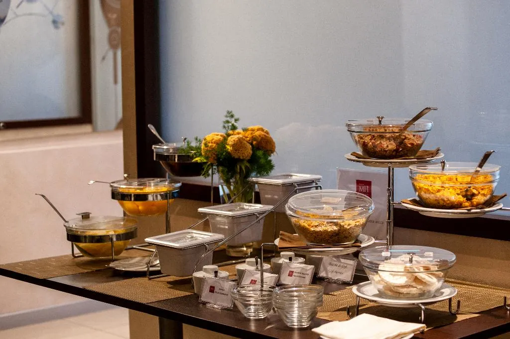 Restaurant, Magris Hotel, Naples