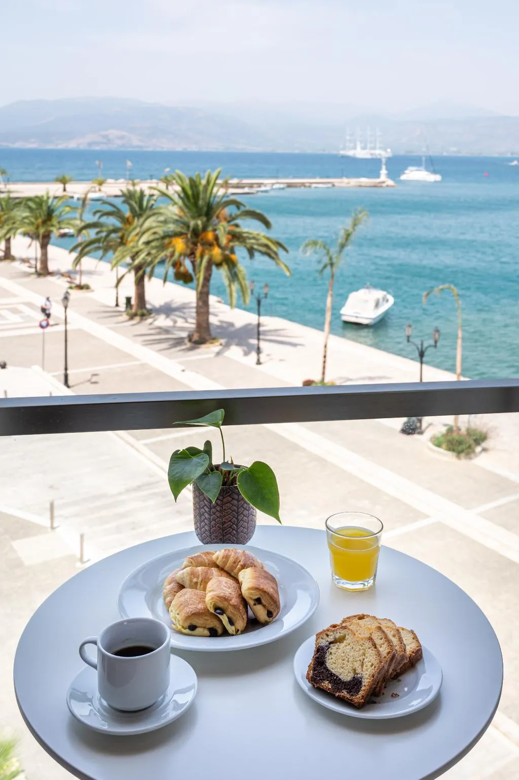 Double or Twin SEA VIEW Room, Agamemnon Hotel, Kalamata