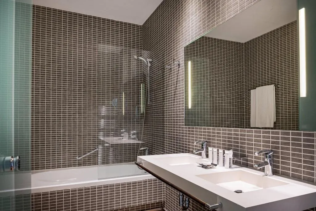 Room, AC Hotel Palacio del Retiro Autograph Collection, Madrid