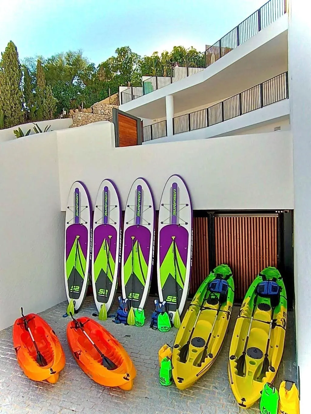 Sports and Entertainment, Lanuza Suites, Costa Blanca