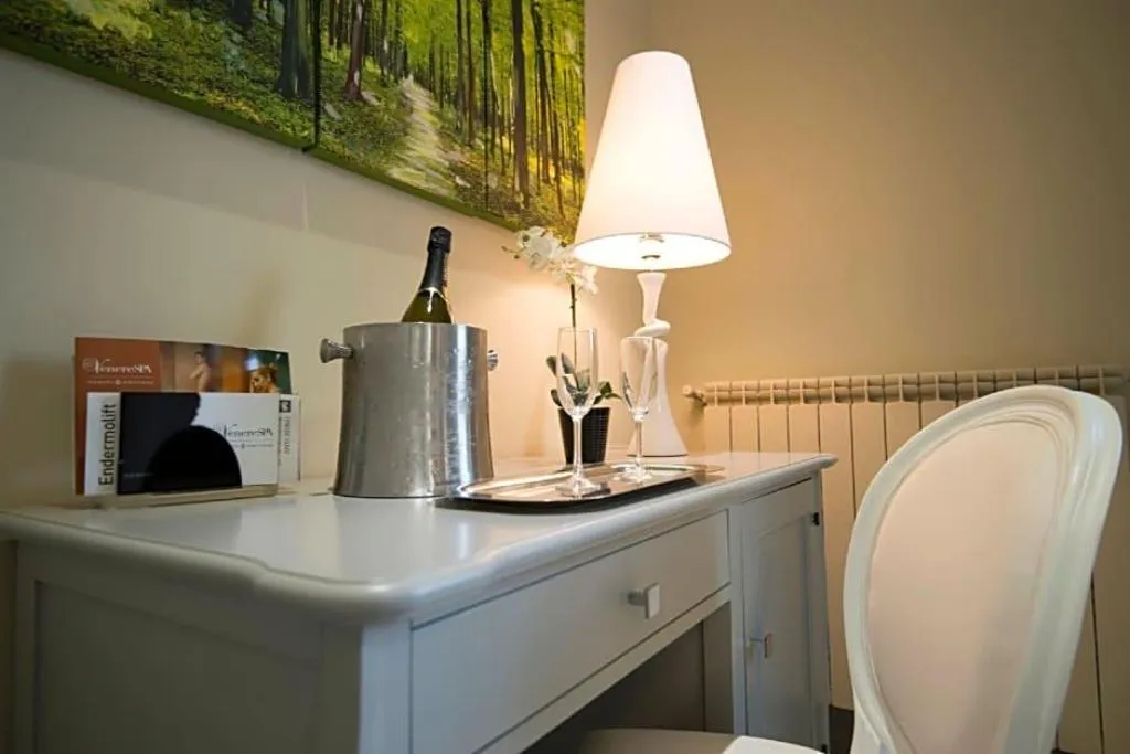 Room, Halex Room&food, Rome