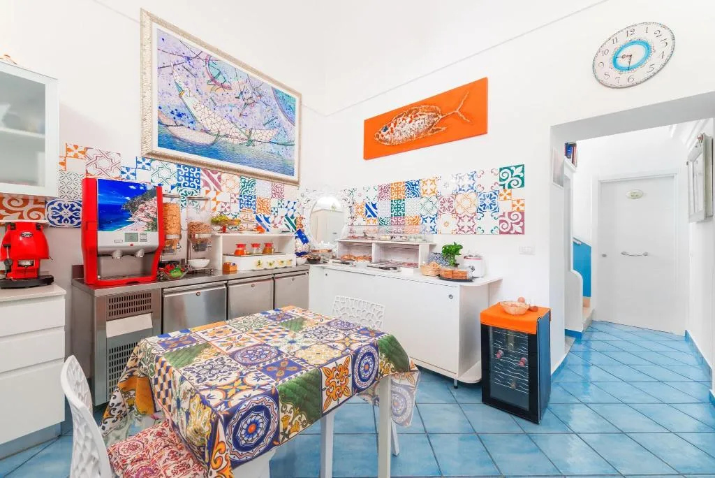 Restaurant, B&B Casa Nilde Positano, Naples