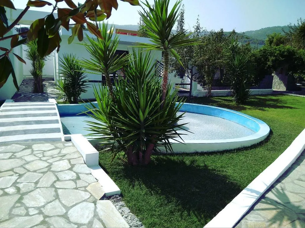 Terrace, Skiathos Holiday House, Skiathos