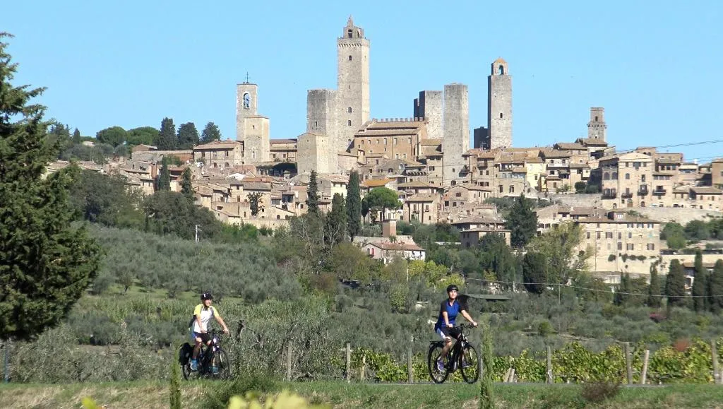 Sports and Entertainment, Hotel Casolare le Terre Rosse, Florence