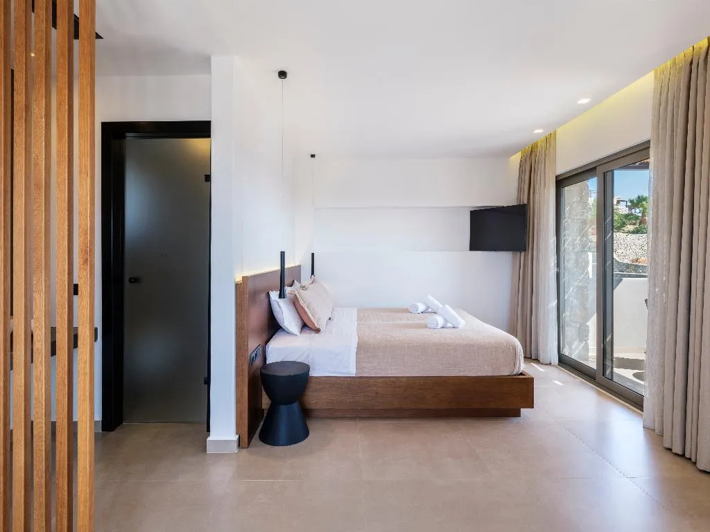 SUITE SEA VIEW WITH PRIVATE POOL Room, Evi Suites & Villas, Mykonos