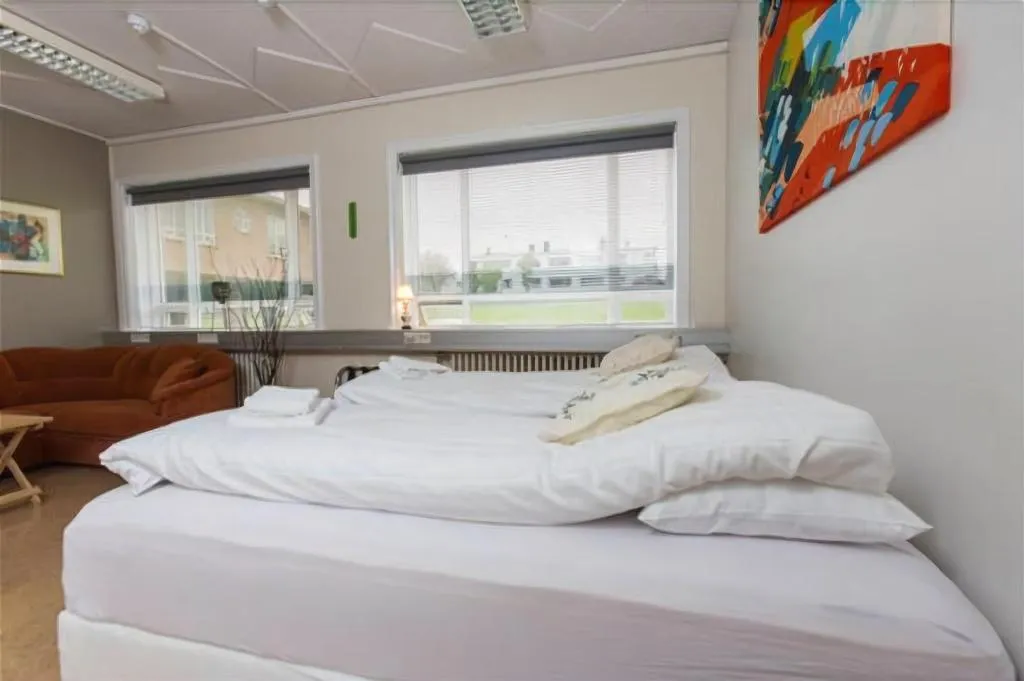 Room, Hostel B47, Reykjavik