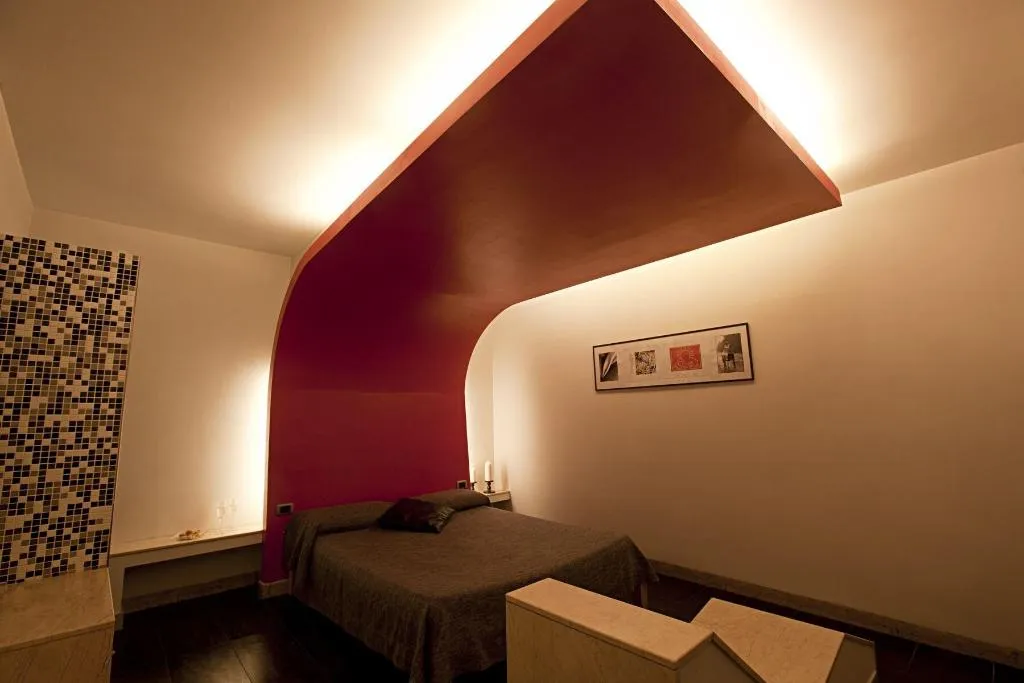Room, Hotel Tiro A Volo, Naples
