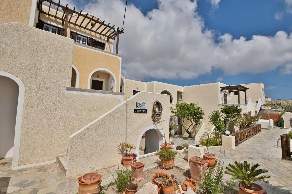 General view, Ira Apartments, Santorini