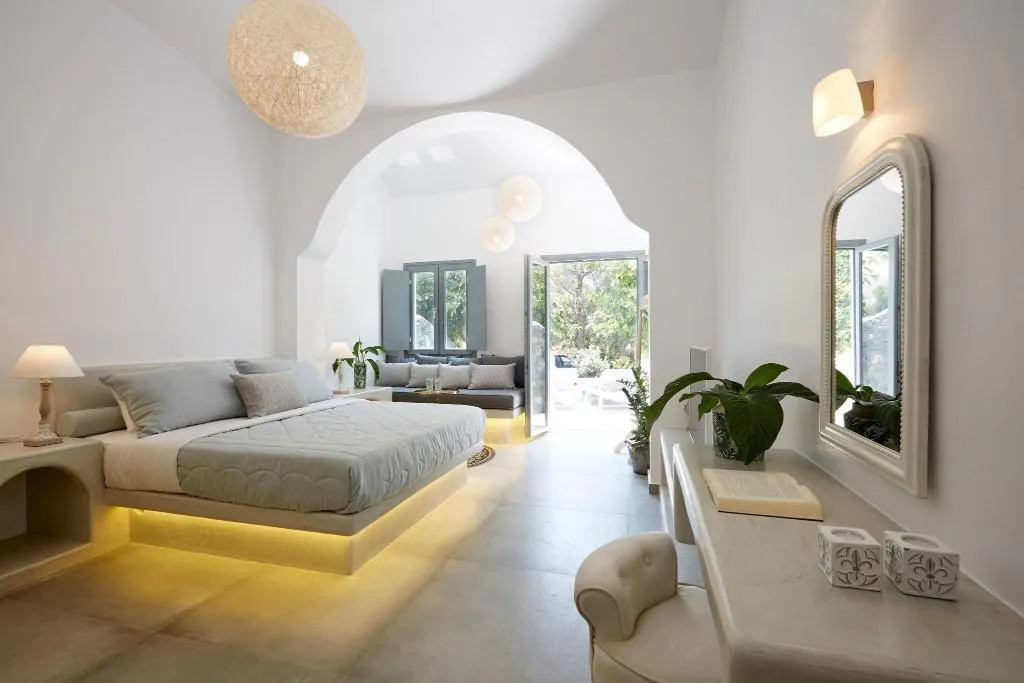 Room, Amara Suites Santorini, Santorini