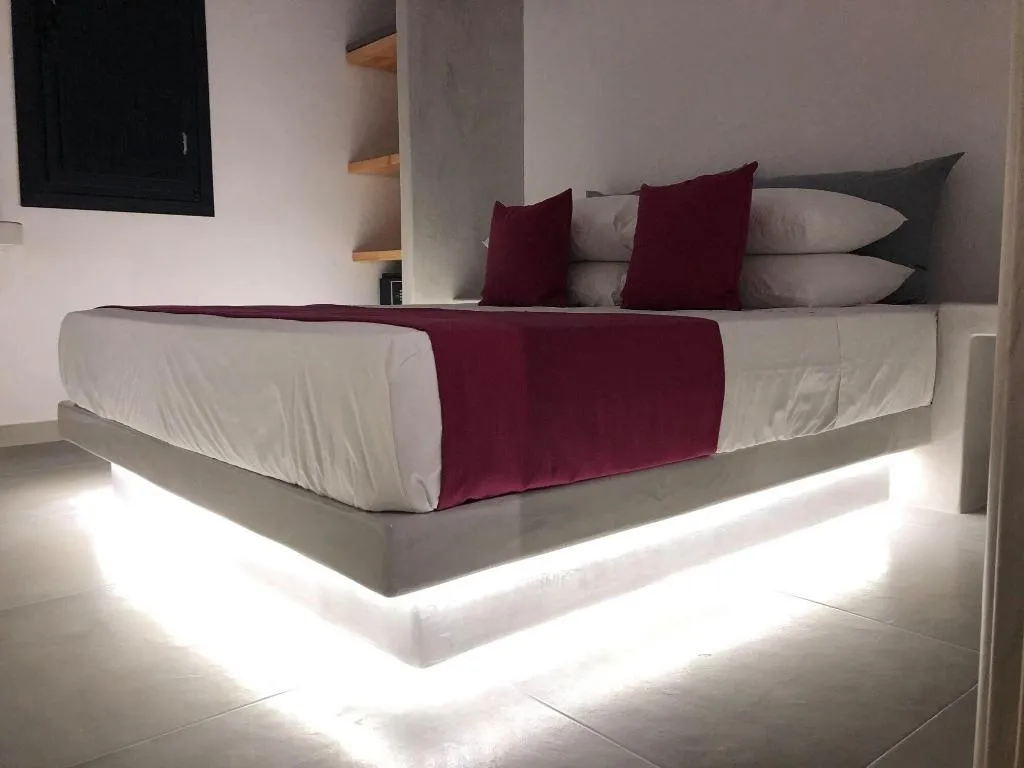 Room, Dragonfly Villas, Santorini