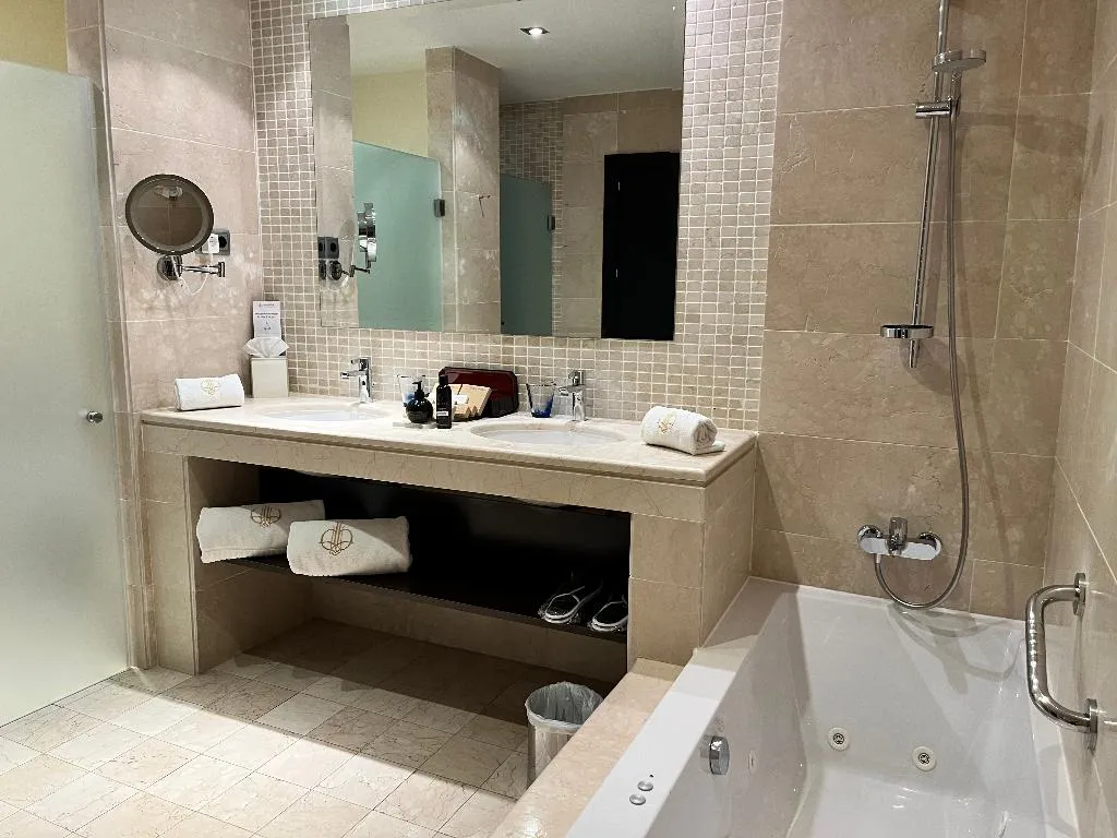 SUITE SEA VIEW Room, Las Dunas Grand Luxury Hotel, Costa Del Sol