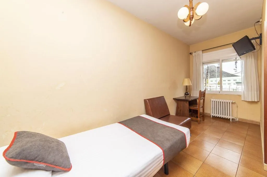 Room, Hotel Mavi, Madrid