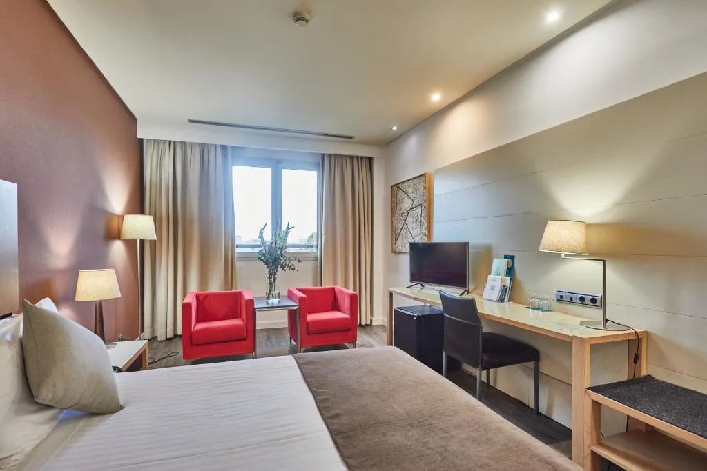 DOUBLE SINGLE USE STANDARD Room, Silken Puerta Valencia, Valencia