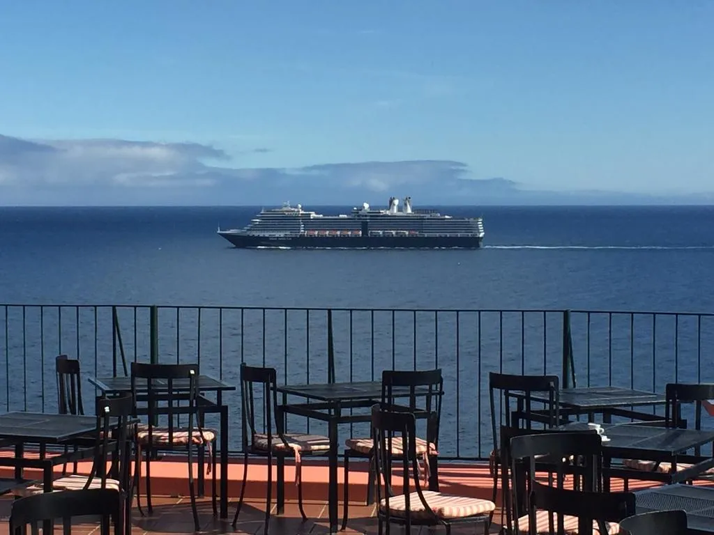 General view, Inn & Art Hotel Gallery, Madeira
