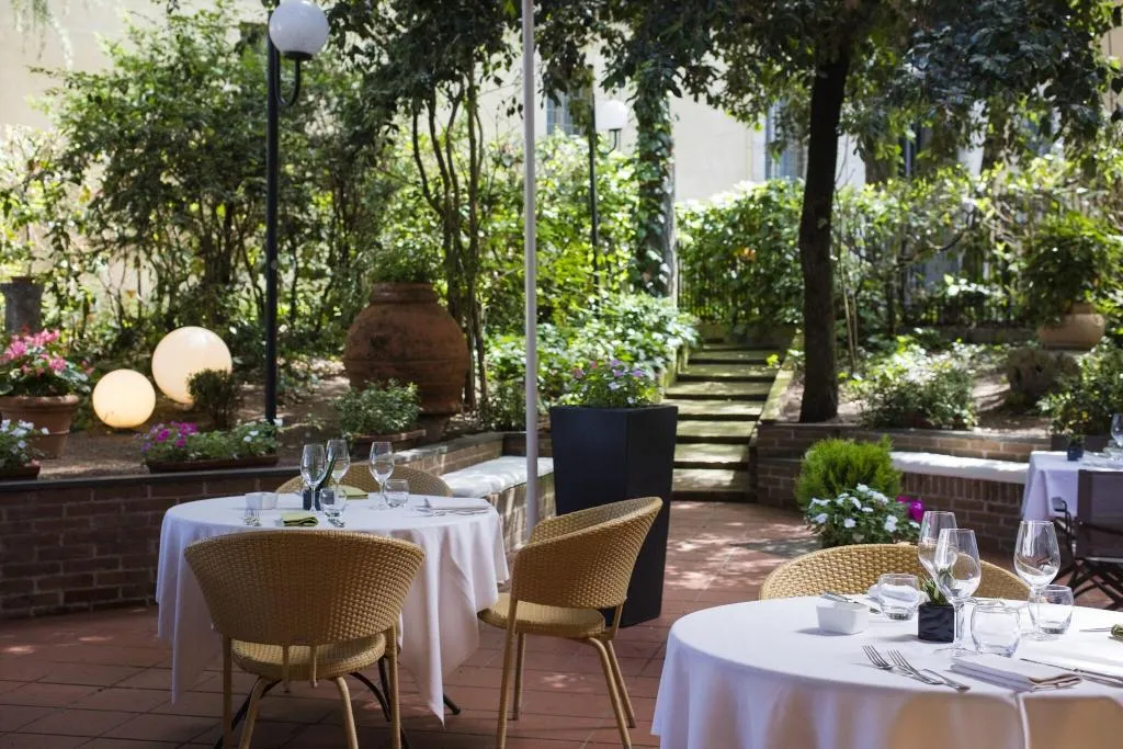 Terrace, Hotel Dei Duchi, Perugia
