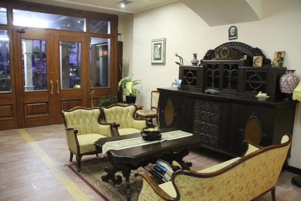 Lobby, Hotel Majestic, Durres