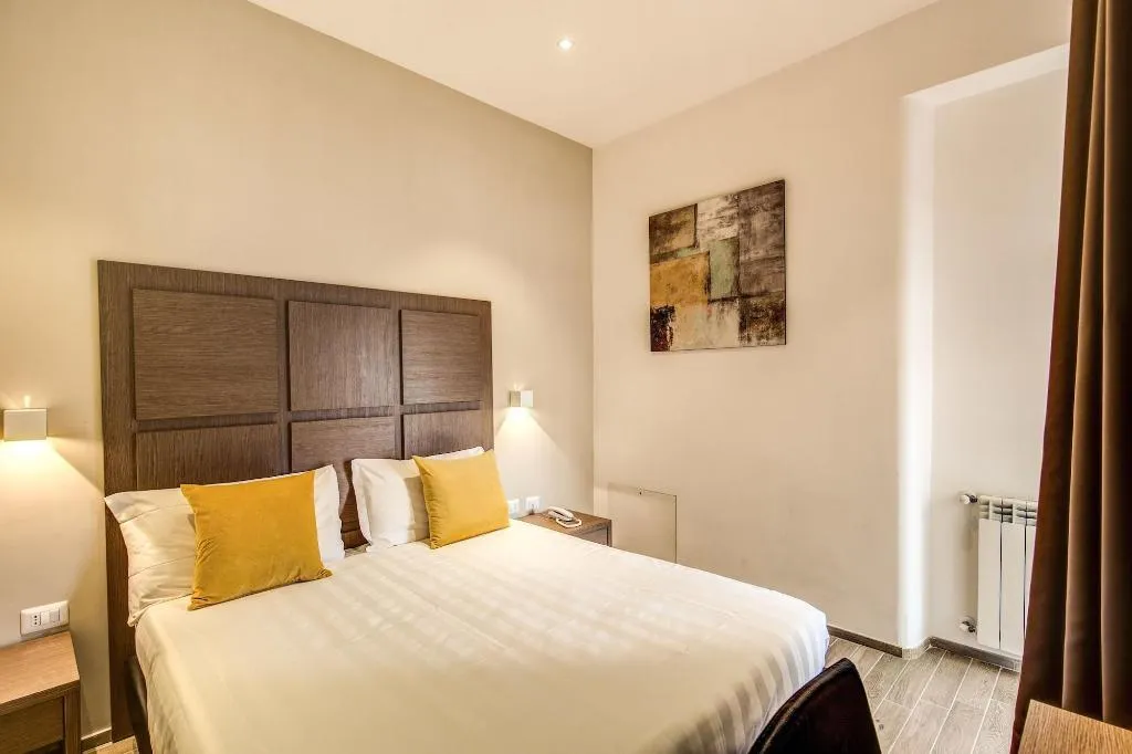 Room, House Garden, Rome