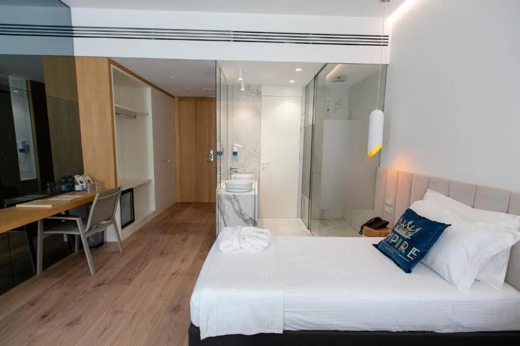 Room, Empire Beach Resort, Kavaje
