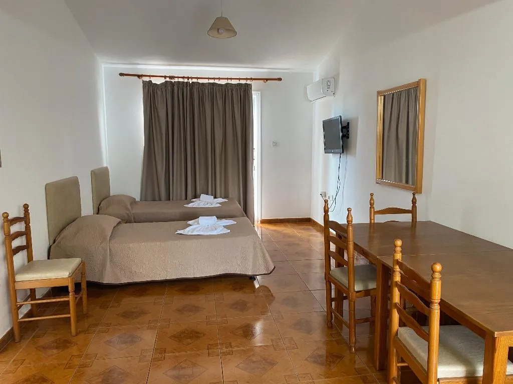 APARTMENT ONE BEDROOM WITH AIR CONDITIONING Room, Alexia Hotel Apartments, Cyprus