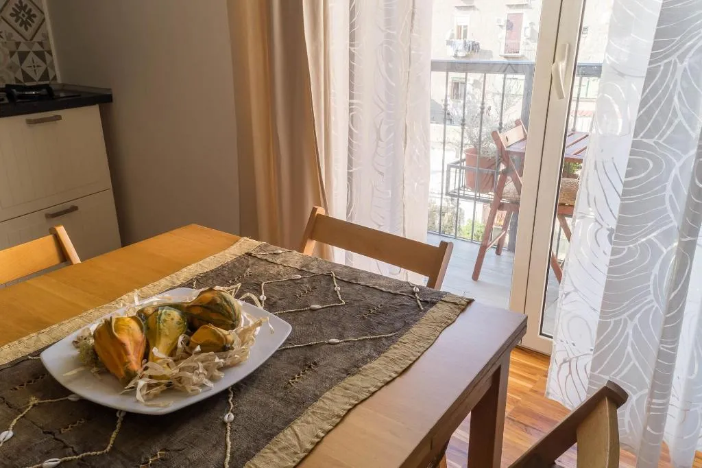 Room, I Tetti Napoli, Naples