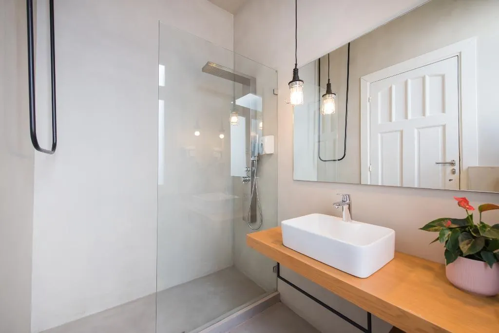 Double or Twin STANDARD Room, MONK Monastiraki Suites, Athens