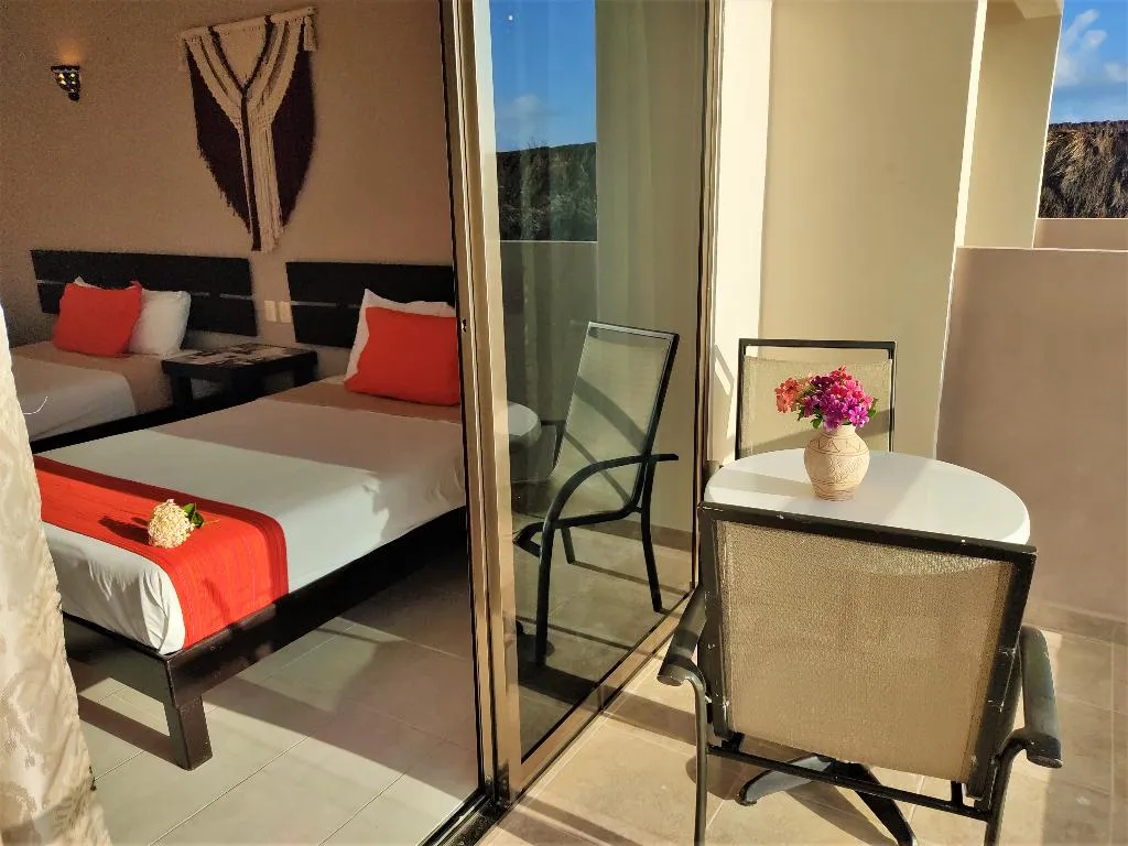 Room DELUXE TWO BEDS Room, Hacienda Morelos Beach Front Hotel, Cancun Area