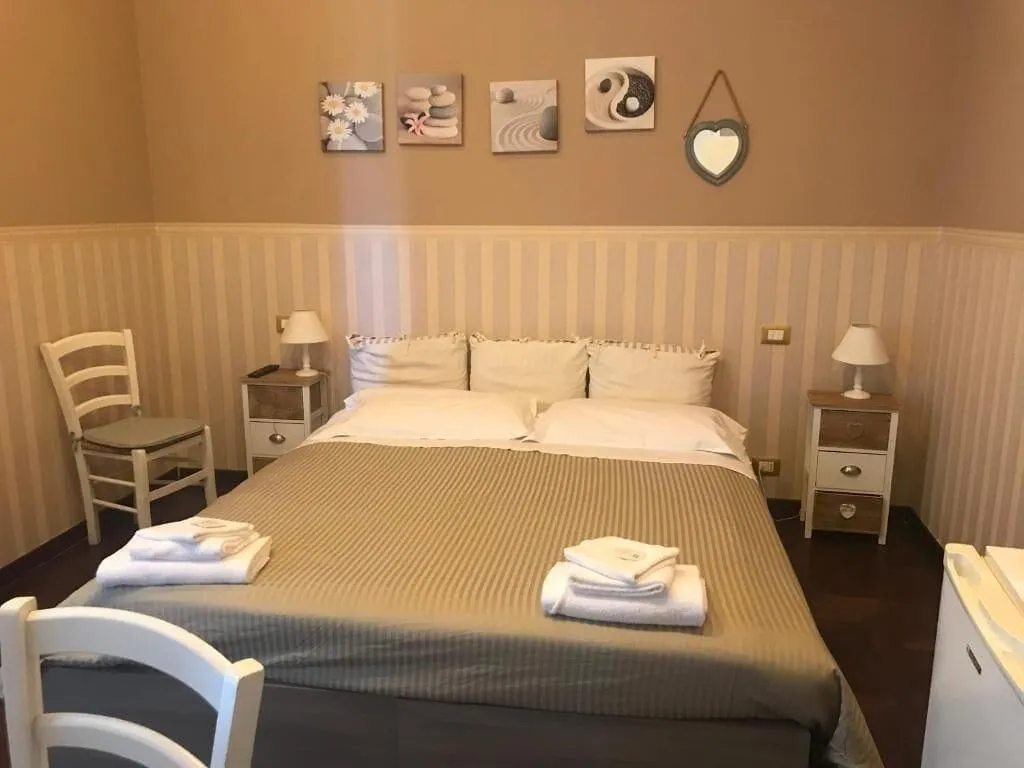 Room, Morgagni House, Rome