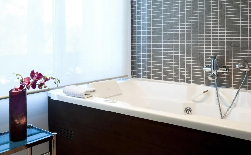 Room, AC Hotel Palacio del Retiro Autograph Collection, Madrid